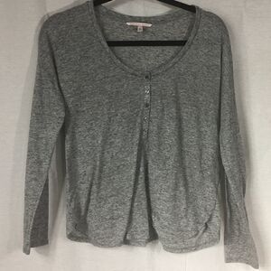 Victoria Secret XS gray long sleeved tee shirt button front closure easy care